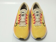 NIKE WMNS ZOOM FLY 5 イエロー ピンク 24cm ナイキ ズーム フライ ランニング トレーニング ゴールド DM8974-700_画像2