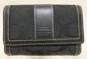 美品 COACH 折り財布 シグネチャー コンパクト ウォレット 黒 パース カード収納8ヶ所 札入れ 小銭入れ コインケース コーチ 三つ折り財布