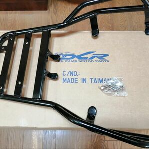 新品　未使用　DCR製　マジェスティ125 マジェスティー125 専用　リヤキャリアです。プチプチ巻での簡易梱包での発送予定です。