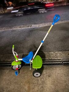 ○EW8535 smarTrike スマートライク　三輪車　乗用玩具○