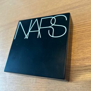 NARS ナチュラルラディアントロングウェアクッションファンデーション　5882 PUNJAB