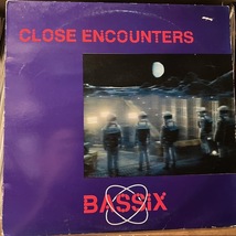 Bassix / Close Encounters 　1990 ORBITAL「CHIME」ネタ使いのTechno, Acid, Bleep, Breakbeat　傑作12！！_画像1