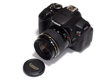 ★ 送料無料 ジャンク Canon EOS kiss X6i EF35-80 F4-5.6 US 一眼レフカメラ 充電器/バッテリー/ストラップ ★ _画像2