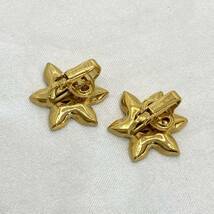 NINA RICCI ニナリッチ フラワー モチーフ イヤリング ゴールド × シルバーカラー ロゴ ヴィンテージ vintage アクセサリー 装飾品_画像3