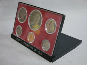 アメリカ合衆国造幣局 「1776年-1976年 LIBERTY 建国200年記念 プルーフ ミントセット Ｓマーク 1ドル・50セント・25セント銀貨など6枚」 