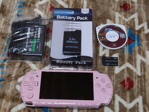 PSP 3000 本体 バッテリー 充電器 メモリースティック　グランドセフトオート　ピンク