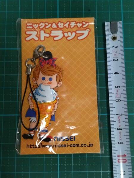 ニックン&セイチャン ストラップ マスコット ソフトクリーム soft serve ice cream NISSEI Nichkhun & Seichan Mobile phone charms strap