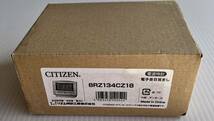 ★未使用★CITIZEN 目覚まし時計 電波時計 電子音 シチズン 8RZ134CZ18 カレンダー 温度湿度 表示 記念品 能登川_画像7