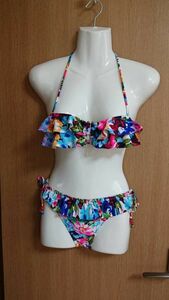 * colorful . floral print bikini 2 point set *7S*