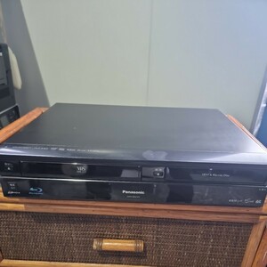  Panasonic パナソニック DMR-BR670V SD/BD/DVD/HDD/VHS 一体型レコーダー　Blu-ray ブルーレイ 動作未確認