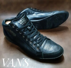 最値!良品!名作レーシングチャッカ!希少絶版モデル!バンズ(VANS)フルカウレザー スニーカー!大人のモノトーンカラー!ブラック!黒 27cm 