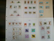 0204F84 外国切手　サハラ　トルコ　オーストラリア　動物　記念切手　使用済み混在　44ページまとめ　＊台紙に貼りつき有_画像2