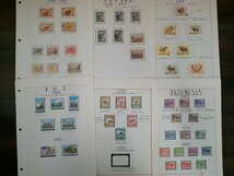 0204F84 外国切手　サハラ　トルコ　オーストラリア　動物　記念切手　使用済み混在　44ページまとめ　＊台紙に貼りつき有_画像3