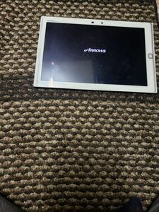 タブレット ARROWS Tab F-03G ホワイト