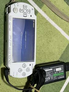 SONY ソニー PSP プレイステーション PSP 2000 本体　動作品