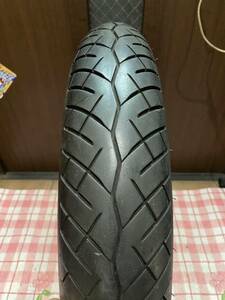 中古MCタイヤ BRIDGESTONE BATTLAX BT45 110/80-17 ブリヂストン バトラックス 110 80 17 2919 A2930