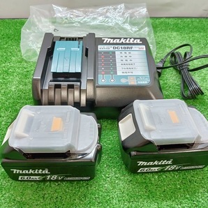 未使用品 makita マキタ 18V 125mm 充電式防じんマルノコ KS513DRGX バッテリBL1860B×2本・充電器DC18RF・ケース付の画像7