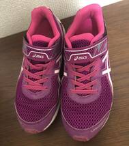 ASICS LAZER BEAM レーザービーム 24.0cm 　スニーカー_画像1