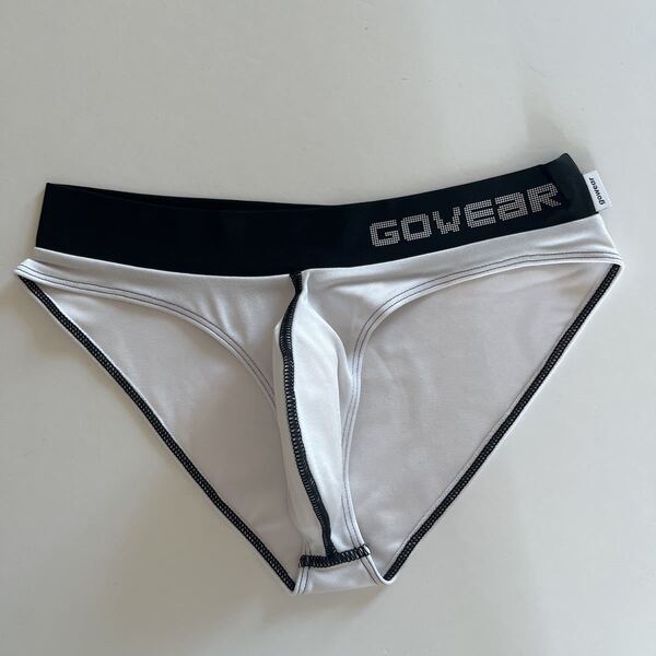 gowear Vシェイプビキニ ACTIVE メンズビキニ M ホワイト 白ビキニ スーパーローライズ メンズインナー スポーツインナー 男性ビキニ