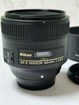 極美品★ Nikon 単焦点レンズ AF-S NIKKOR 85mm f/1.8G フルサイズ対応 ニコン （レンズ/フード/前後キャップ）_画像3