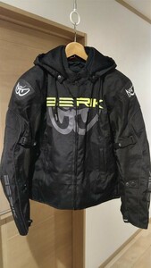 未使用/BERIK/３シーズン/ナイロン/パーカージャケット/223301/YELLOW&BLACK&BERIK EYE/XL～XLW/サイズ54/ツーリング/定価38500円/2023年