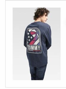 中古トミーヒルフィガー Tommy Hilfiger長袖Tシャツ ロンT ロングスリーブ 紺 Mサイズ ゆうパケット230円