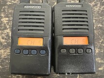 動作確認済み！KENWOOD ケンウッド トランシーバー TCP-223CT 2点 充電器 KSC-27R 2点 2セット_画像2