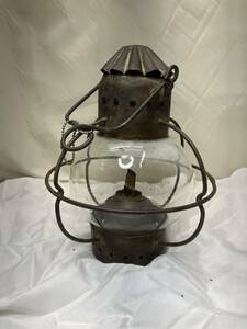 B100 昭和レトロ　古い真鍮製オイルランプ ボートランプ 灯油 オイルランプ 船舶灯 マリンランプ 照明　2a/4a