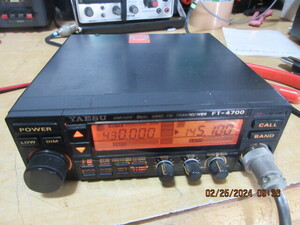 YAESU F4700 145/430 FM マイク・電源コード付き　出力正常