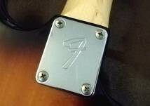 ☆Fender USA☆Neck Plate ネック・プレート☆Fマーク刻印(1965年後期)☆シルバー☆ネジ付き☆純正品☆未開封新品 xa2_画像1