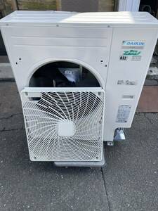 引き取り限定静岡県ダイキン/DAIKIN エアコン 室外ユニットRZRP140BY ジャンク 部品取り