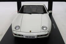 AUTOart PORSCHE 928 WHITE ポルシェ 箱付 1/18 イレハレ_画像4