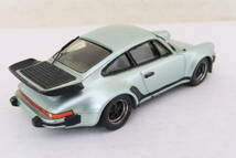 M.R.F. PORSCHE TURBO ポルシェターボ 箱無 1/43 フランス製 ヨレ_画像2