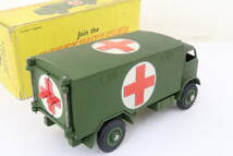 DINKY MILITARY AMBULANCE 軍用救急車 箱付(傷み) 難有 イギリス製 約11cm ニレレ_画像2