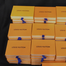【付属品のみ】 ルイヴィトン LOUIS VUITTON キーケース キーリング 小物・化粧箱 現行 100箱 約Ｗ13.5×Ｈ9×Ｄ2.5cm_画像2