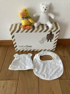 baby GAP ぬいぐるみ　スタイ　帽子　4点セット