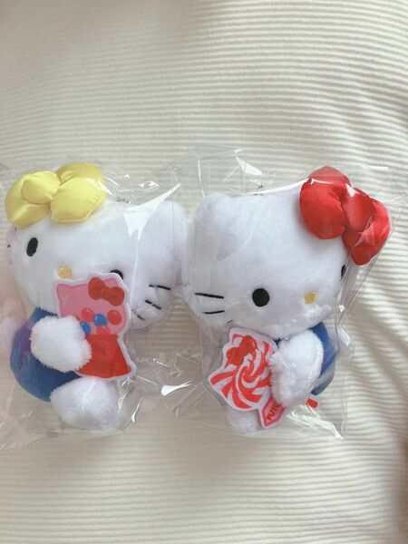 ハローキティ マスコットキーホルダー ぬいぐるみマスコット ぬいぐるみ ファミマ HELLO KITTY サンリオ レッド