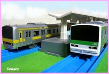 得々Ｗセット●プラレール JR東日本★Ｅ２３１系電車 ０番台総武線 ５００番台山手線★簡易清掃 整備点検 走行確認◎_画像1