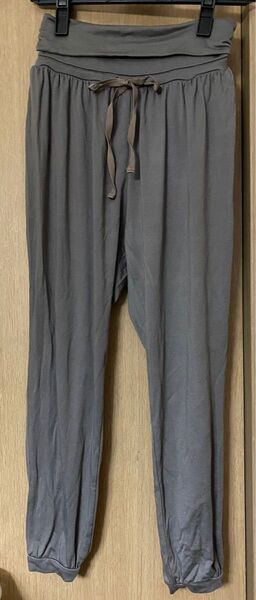 suria スリア ウエストリボン ヨガパンツ