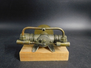 蒸気エンジン スチームツインエンジン 蒸気機関 ビンテージ玩具 模型 Vintage steam twin engine