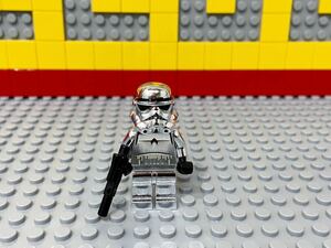 * за границей ограниченный товар * Lego Mini fig Stormtrooper хромированный серебряный стандартный товар 459172 Звездные войны 10 anniversary commemoration C21224