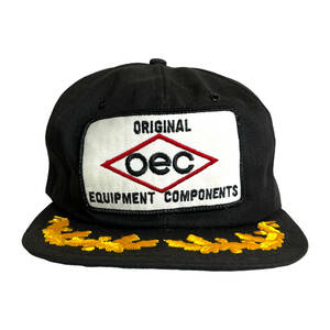 【キャップ / 帽子】USA製　ツバ刺繍　ビンテージ　ワッペン　トラッカーキャップ　oec (ORIGINAL EQUIPMENT COMPONENTS)