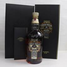 CHIVAS REGAL（シーバスリーガル）25年 オリジナル 40％ 700ml G24A300027_画像1