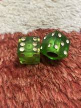 Vintage Bakelite dice valve cap ビンテージ　ベークライト製　ダイス　サイコロ　バルブキャップ チョッパー　AEE チーター　ショベル_画像1