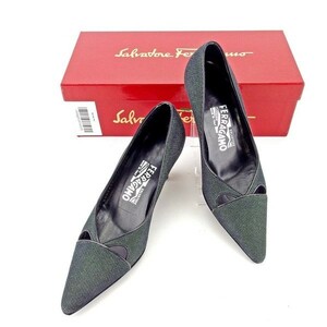 Salvatore Ferragamo Pumps Shoes Shoes Ladies ♯ 4c заостренное носок чернокожие джинсовые ткани используется