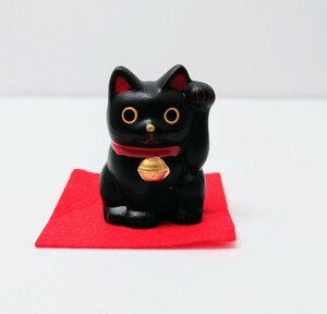 猫柄　猫雑貨　猫グッズ　招き猫　まねき猫　素焼き　黒色　招福　開運グッズ　ねこ　ネコ　キャット cat