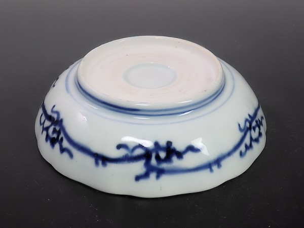 古伊万里染付線描き花に唐草の図膾皿5客