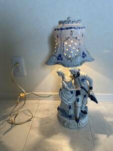照明器具 1点 西洋人形 陶器人形 テーブルランプ ライトスタンド 電気スタンド アンティークランプ インテリア