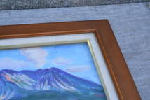 Qn905 昭和レトロ 肉筆 油彩 桜島 阿蘇山 風景画 油彩画 油彩額 油絵額 木製 額縁 美術品 骨董 古玩 木枠 縦49cm 横58cm 140サイズ_画像4