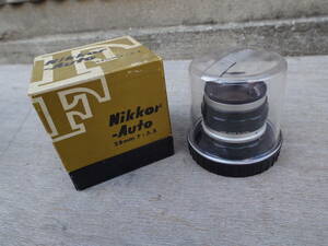 M10401 Nikkor Auto 28mm f/3.5 単焦点レンズ 元箱ケース付 非Ai NIKKOR-S L1A付 ニコンレンズ コレクターより保管品 サイズ60 0602